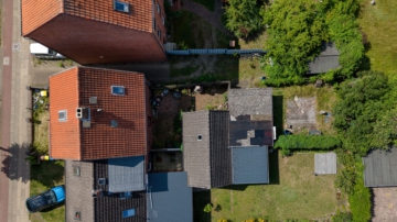 Mit handwerklichem Geschick zum Traumhaus – inklusive Vorkaufsrecht auf die zweite Haushälfte - DieMaacklerOHG (25993)