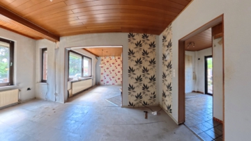 Mit handwerklichem Geschick zum Traumhaus – inklusive Vorkaufsrecht auf die zweite Haushälfte - DieMaacklerOHG (25975)