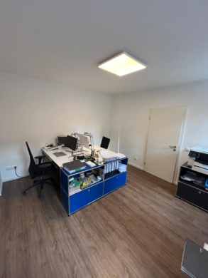 Gepflegte Bürofläche in der Lüneburger Innenstadt- 62 m² mit 3 Büroräumen - DieMaacklerOHG (16679)