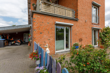 Stilvolles Architektenhaus mit lichtdurchfluteten Räumen, Kamin & Dachterrasse in Scharnebeck - Die Maackler OHG (15657)