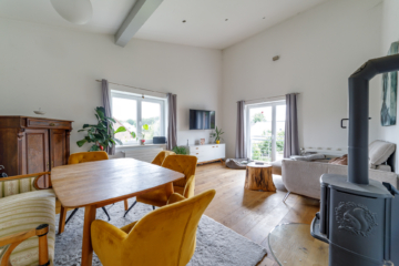 Stilvolles Architektenhaus mit lichtdurchfluteten Räumen, Kamin & Dachterrasse in Scharnebeck - Die Maackler OHG (15674)