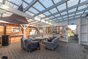 Großes Grundstück, viel Haus, keine Baustellen – sofort einziehen - Wintergarten (20053)