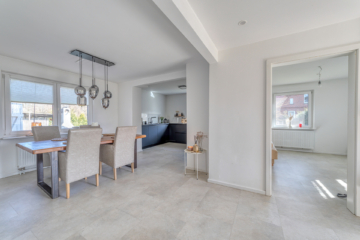 Großes Grundstück, viel Haus, keine Baustellen – sofort einziehen - Wohnen (20057)