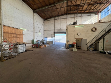 Vielseitig nutzbare Halle mit 1000 m² in der lüneburger Goseburg - DieMaacklerOHG (16417)