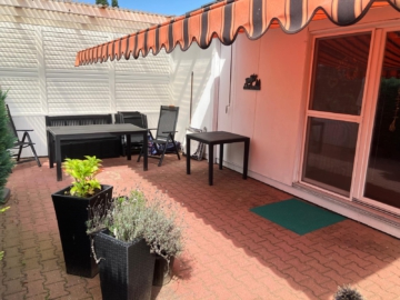 Geräumiger Bungalow mit viel Platz und Potenzial - DieMaacklerOHG (26775)