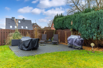 Großzügige 5-Zimmer-Wohnung im Zweifamilienhaus – Wohnen mit Komfort und Nachhaltigkeit - DieMaacklerOHG (17174)