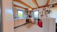 Küche 2 - Mehr als ein Haus: Ein wohngesundes Zuhause voller Wärme und Natürlichkeit