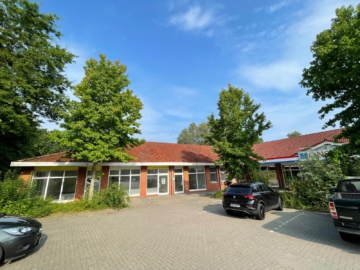Teilbare Gewerbefläche im Herzen von Hagenow - DieMaacklerOHG (13040)