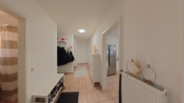 Sachwert mit Zukunft – vermietete Doppelhaushälfte als Kapitalanlage - DieMaacklerOHG (19100)