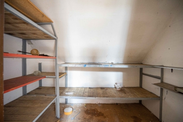 OFFENES BIETERVERFAHREN: Ideal für Handwerker - Sanierungsbedürftige Doppelhaushälfte - Ausbaureserve DG (12027)