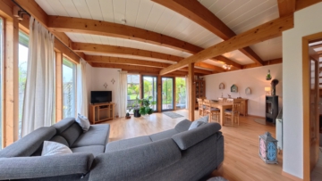 Charmantes Einfamilienhaus in Bienenbüttel – Holzhaus mit Keller, Garten & 750 m² Grundstück - Wohnbereich 2 (21125)