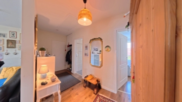 Attraktive Kapitalanlage in gefragter Lage von Reppenstedt – moderne 2-Zimmer-ETW mit Dachterrasse - DieMaacklerOHG (25836)