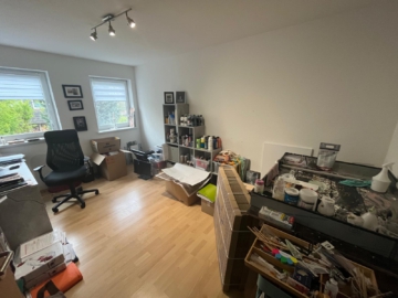 Großzügige Doppelhaushälfte mit Garten und Carport in ruhiger Lage - DieMaacklerOHG (20354)