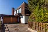 DieMaacklerOHG - Architektur trifft Elbblick – Exklusives Wohnen am Deich
