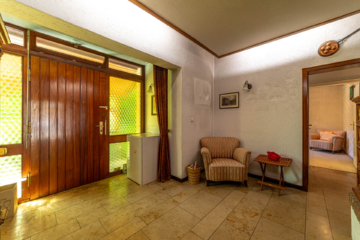 Ideale Gelegenheit für Handwerker- EFH mit Sanierungsbedarf - DieMaacklerOHG (20035)