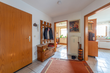 Attraktive Kapitalanlage in Neetze- vollvermietetes Zweifamilienhaus in ruhiger Lage - DieMaacklerOHG (12831)