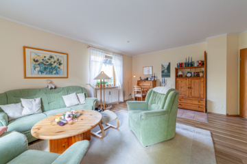 Attraktive Kapitalanlage in Neetze- vollvermietetes Zweifamilienhaus in ruhiger Lage - DieMaacklerOHG (12827)