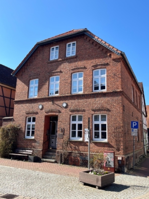 Bereit für neuen Schwung- Historisches Altstadthaus im Stadtkern von Hitzacker - DieMaacklerOHG (20413)