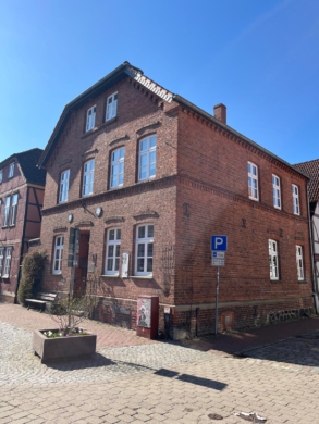 Bereit für neuen Schwung- Historisches Altstadthaus im Stadtkern von Hitzacker - DieMaacklerOHG (20416)