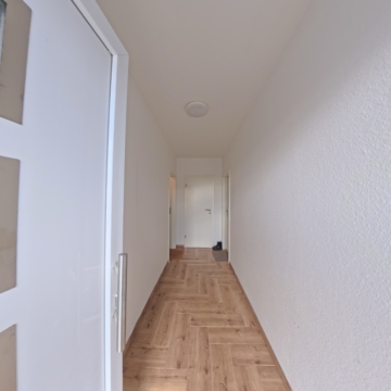 Bungalow mit 2 Einheiten und 90 m² Wohnfläche- vollvermietetes Anlageobjekt - DieMaacklerOHG (16807)