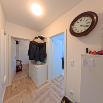Bungalow mit 2 Einheiten und 90 m² Wohnfläche- vollvermietetes Anlageobjekt - DieMaacklerOHG (16804)