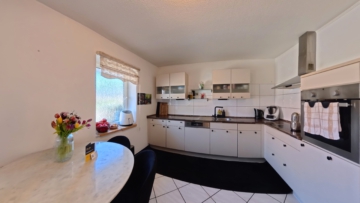 Attraktive 4-Zimmer-Wohnung mit Studio, Garten und Stellplatz in Wendisch Evern bei Lüneburg - DieMaacklerOHG (20639)