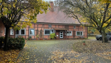 Ein Zuhause mit Geschichte – Resthof auf dem Land zu vermieten - DieMaacklerOHG (18628)