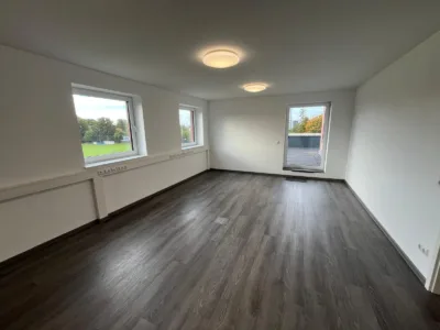 Moderne Büroflächen mit großzügiger Dachterrasse – flexible Raumaufteilung für Ihr Unternehmen - DieMaacklerOHG (27847)