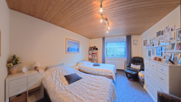 Großes Einfamilienhaus (220 m²) in Brietlingen- Ideal für Familien - DieMaacklerOHG (19528)