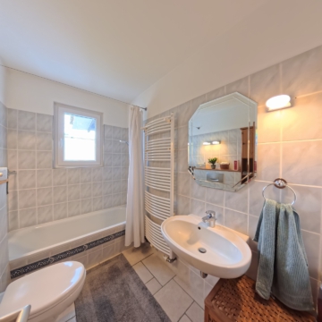 Gepflegtes Einfamilienhaus in ruhiger Lage von Lauenburg- 131 m² Wohnfläche & Gartenidylle - DieMaacklerOHG (19322)