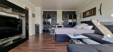 Vollvermietetes Mehrfamilienhaus mit Gewerbeeinheiten in Adendorf - DieMaacklerOHG (20210)