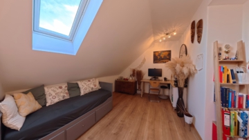 Viel Platz für die Familie: Haus mit Garten und durchdachtem Grundriss - DieMaacklerOHG (26396)