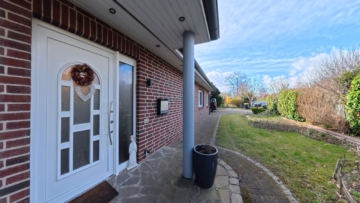 Viel Platz für die Familie: Haus mit Garten und durchdachtem Grundriss - DieMaacklerOHG (26200)