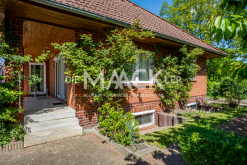 Familienfreundlicher Bungalow am Feldrand von Reppenstedt - 127 m² mit großem Keller - DieMaacklerOHG (17287)