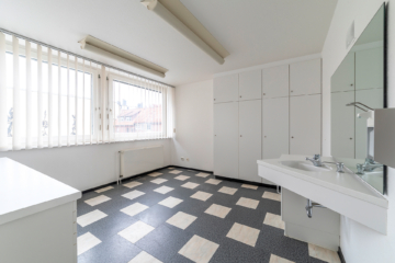 Ihre Büro-/ Praxisfläche in zentraler Lage von Lüneburg! - DieMaacklerOHG (12785)